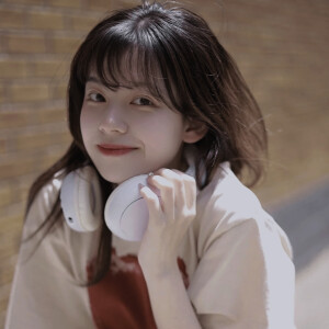 手機(jī)掃碼安裝香蕉短視頻網(wǎng)